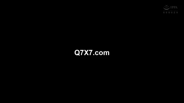 [720p]ONIN-101 メイク動画で前屈み乳首チラする女の子たち