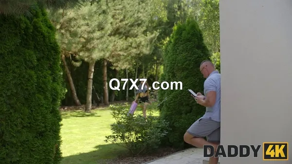 Daddy4k - Vixi Rafi - Peep's Leap into the Deep Hip (2024-08-30)
