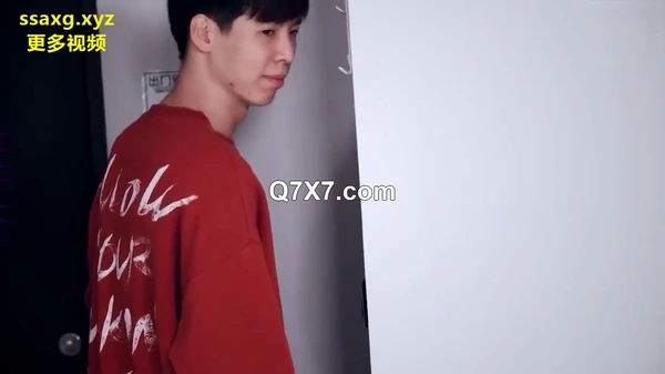 [720p]强奸新娘 舞蹈老师朵儿新婚燕尔被新学员尾随 在丈夫的面前被抽插到高潮迭起