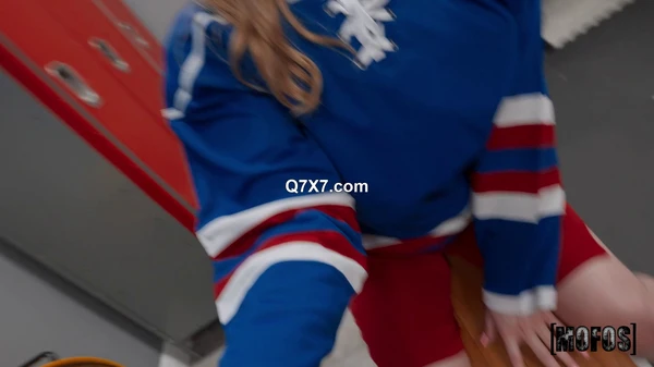 [1080p]LetsPostIt 25 06 01 Harlow West Hockey Locker Room XXX MP4-HEVC