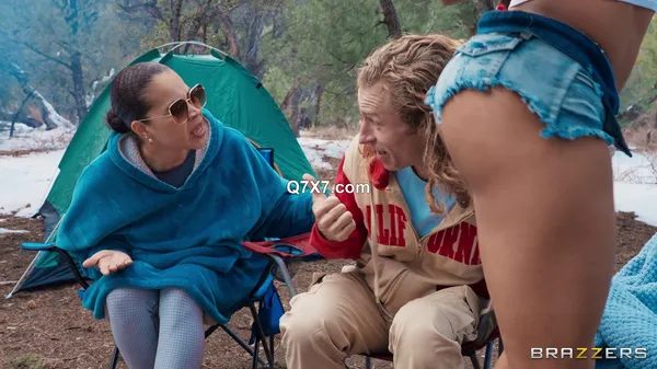 [1080p]BrazzersExxtra 25 05 31 Kira Noir Camping Fuck Buddies XXX MP4-H264