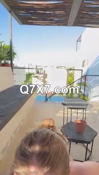 OnlyFans 2025 JulietteStj Blowjob At Pool XXX-XLeech.mp4
