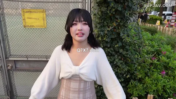 [1080p]FC2-PPV-4698278 [初撮り][2射精]陽だまりのような22歳。厚くエロい唇に理性を失いたまらず口内射中出精。ペニスが溺れる程ふしだらに濡れる無垢な肉壺。。。孕ませ覚悟の本気中出し。