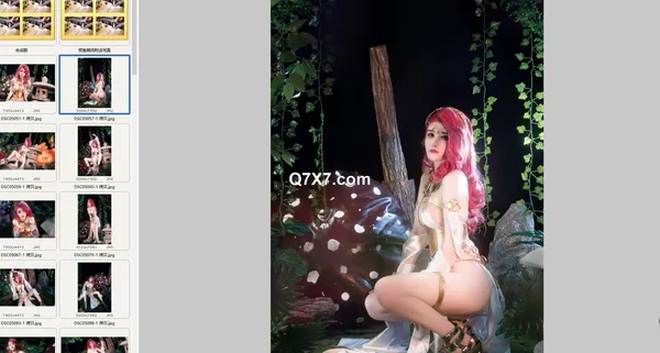 鹿八岁baby。性感身材抖音网红早期收費Coser写真合集。有露点。共20套 1190圖 14影片