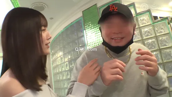 [1080p]ABF-199 涼森れむが素人♂を逆ナン！[限定特典映像50分付き]