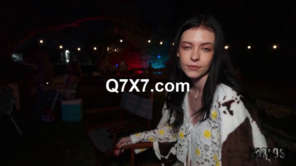 HesGotRizz 25 06 11 Bella Nova And Mallory Brooks The Concert XXX 480p MP4-H264
