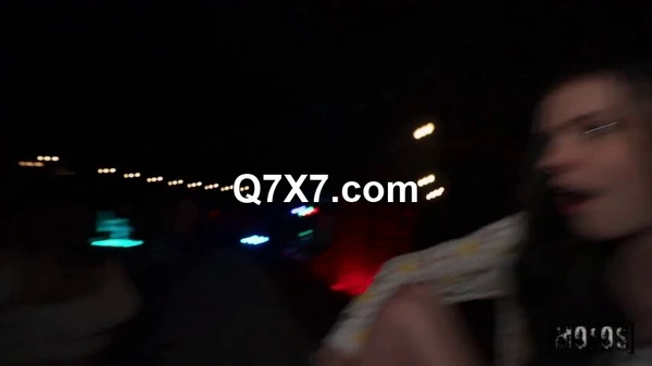 HesGotRizz 25 06 11 Bella Nova And Mallory Brooks The Concert XXX 480p MP4-H264