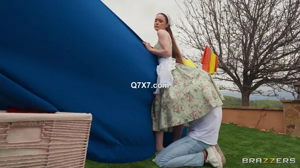 [1080p]BrazzersExxtra 25 06 11 Hazel Moore The Trad Wife Life XXX MP4-HEVC
