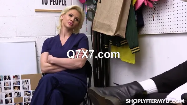 ShoplyfterMylf 24 01 13 Charli Phoenix The Nurses Plan XXX 480p MP4-HEVC