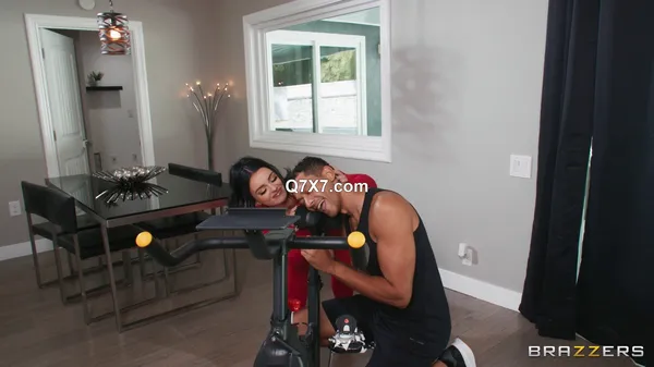 [1080p]BrazzersExxtra 25 03 15 Payton Preslee He Likes Bike Seats And He Cannot Lie XXX MP4-H264