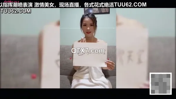 [720p]袜露脸两个风骚淫娃让小哥玩双飞，淫声荡语听指挥口交大鸡把，让小哥轮着草多体位玩弄
