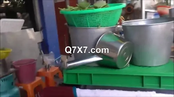 Tuk Tuk Patrol Pickup 25 [Globe Twatters] (2023-12) 540p Split Scenes