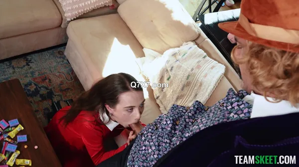[1080p]ExxxtraSmall 23 12 14 Sia Wood Willy Wonka And The Sex Factory XXX MP4-HEVC