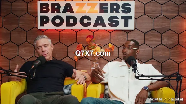 [720p]BrazzersExxtra 25 02 25 Lily Lou The Brazzers Podcast Episode 13 XXX MP4-WRB