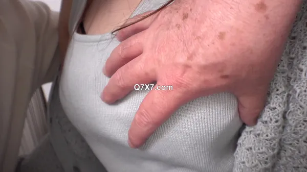 [1080p]567BEAF-088 [ギロッポン]休日の六本木ラウンジ嬢をナンパで捕獲。色気ムンムンお姉さんがス○ゼロで意識吹っ飛びガンギマリ♪涙目イラマ→パイパンま○こに大量中出し[キマッてますww]