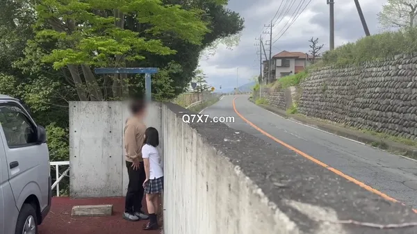 [1080p]SUN-098 駅弁露出 抱っこSEXが大好き！！パイパン微少女をパンパンパンパンパン！